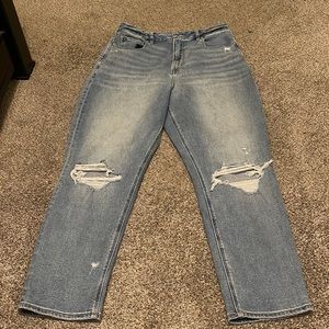 Light wash high rise American Eagle stretch jeans
